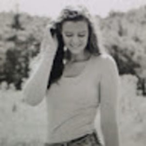 Meet your Posher, Tylynn